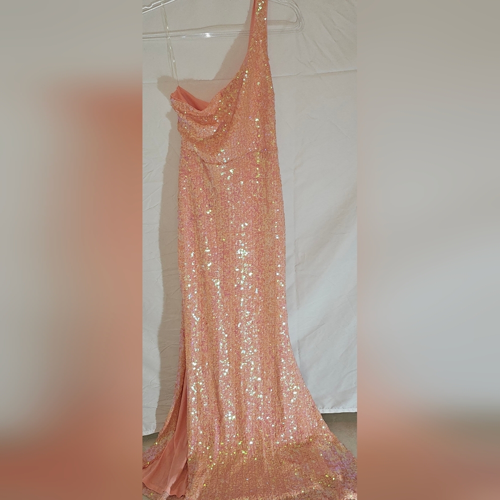 Faeriesty PROM DRESS in size Large Peachy Orange Sequin One Shoulder